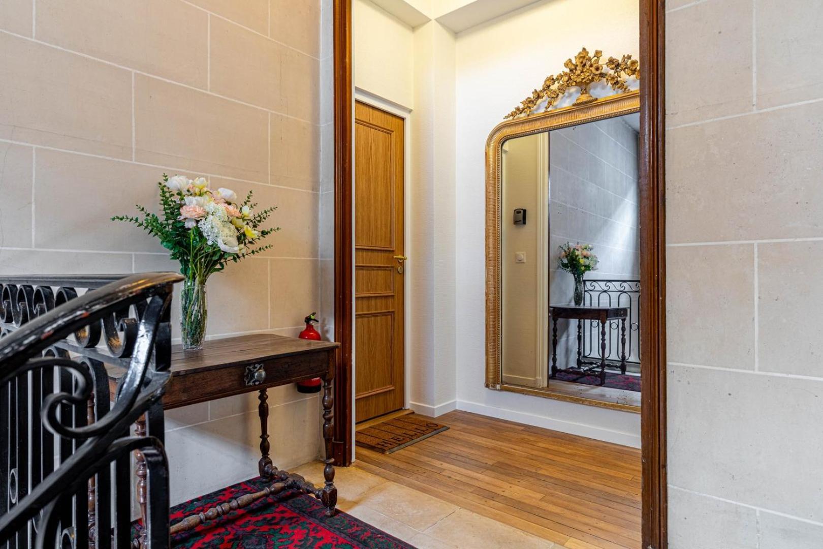 Guestready - Apt Moderne - Direct Champs Elysees Apartment Clichy Ngoại thất bức ảnh