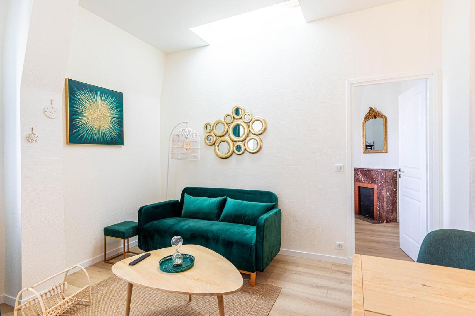 Guestready - Apt Moderne - Direct Champs Elysees Apartment Clichy Ngoại thất bức ảnh